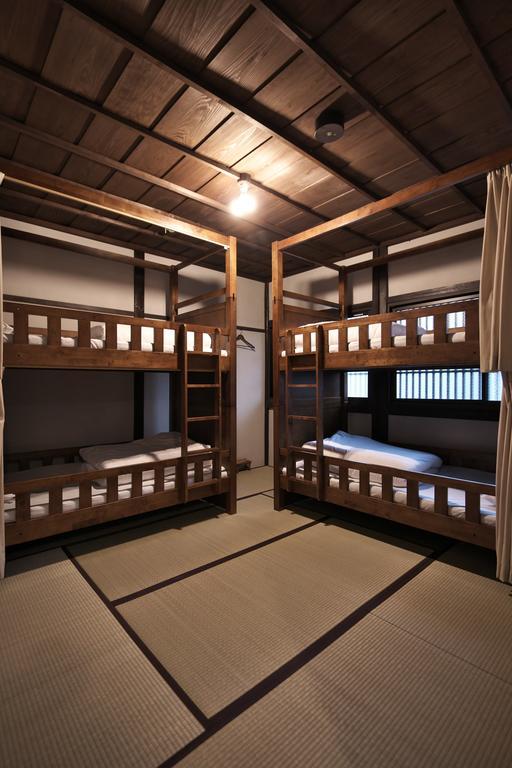 Kanazawa Guest House East Mountain Exterior foto